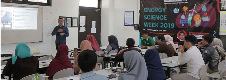 Energy Science Week 2019 : Kembangkan Skill Penulisan Karya Ilmiah Mahasiswa